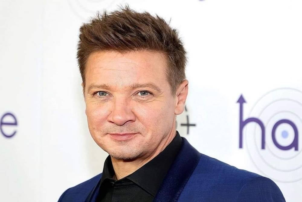 Movie star Jeremy Renner - Facebook (Jeremy Renner)