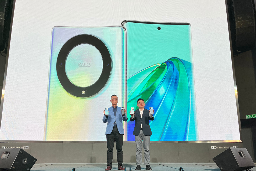 Honor X9a 5G at the launch event here in Kuala Lumpur.