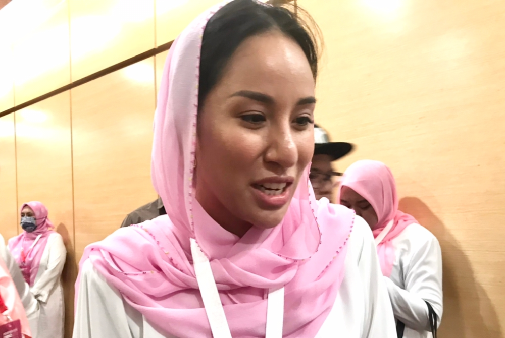 Nooryana Najwa Najib at 2022 Umno General Assembly (PAU) at Putra World Trade Center.
Photo by Nurul Atikah Sarji.