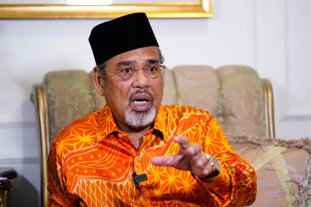 Former Pasir Salak MP Datuk Seri Tajuddin Abdul Rahman rejects his membership suspension as he is under the impression that the Umno Supreme Working Council's decision is based on accusations and slander.
