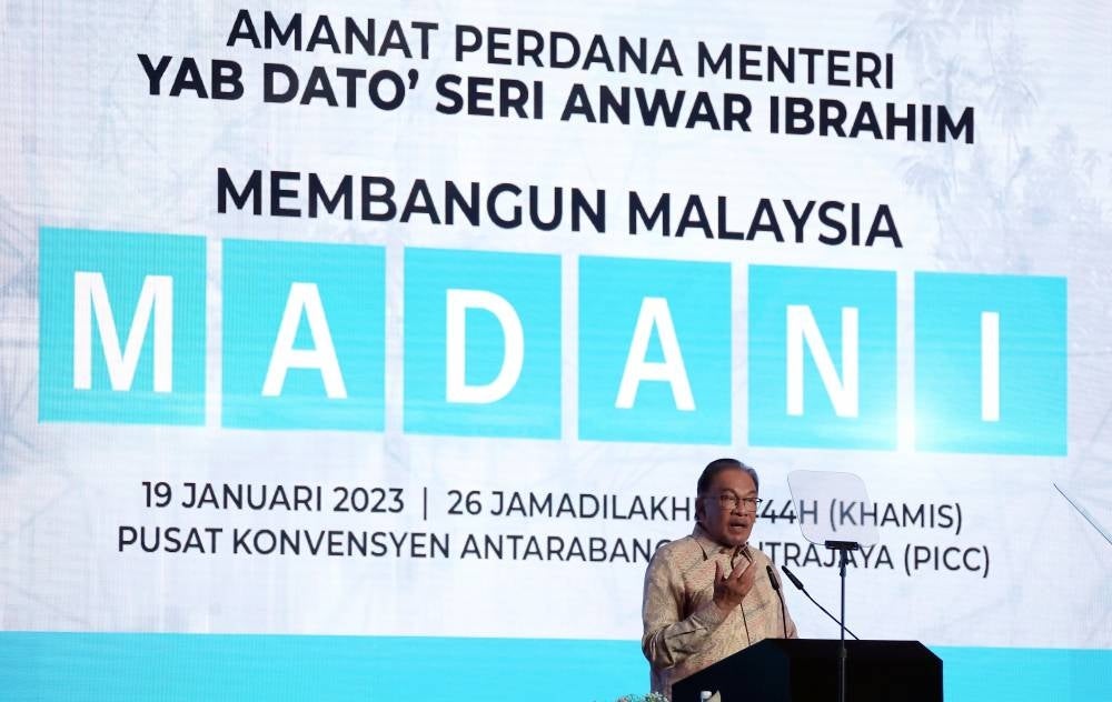 Prime Minister Datuk Seri Anwar Ibrahim delivering his mandate themed ‘Developing Malaysia Madani’. - Bernama