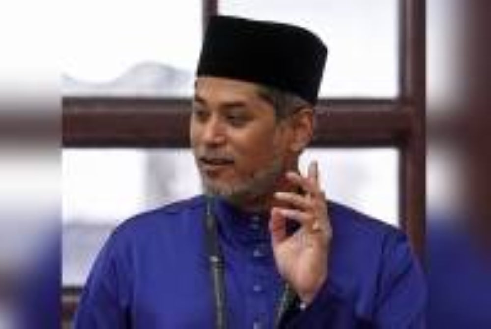 Khairy Jamaluddin 
Photo source : Sinar