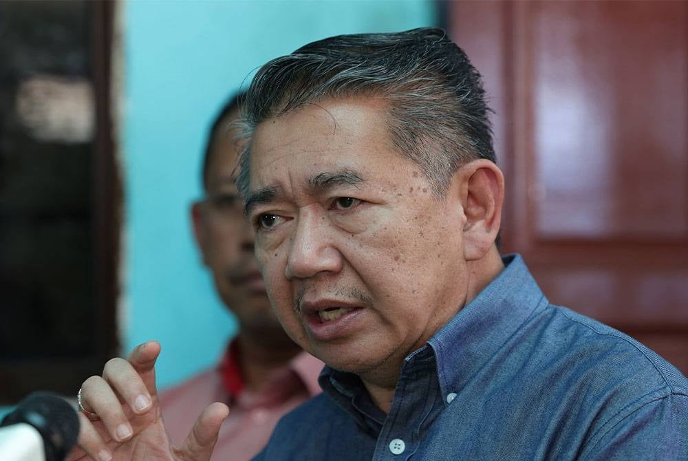 Salahuddin. - Photo by Bernama.