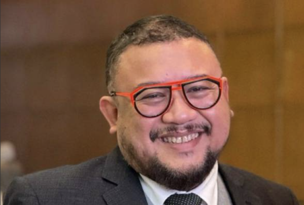 Malaysian actor, producer and director Datuk Afdlin Shauki said he was told by "Pulau" film producer that the trailer was intentionally released online with no censorship so that it could spark reaction.