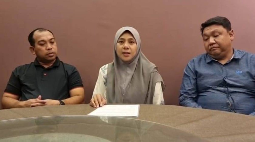 Mohammad (left), Norazlinah (middle) and Chong (right).