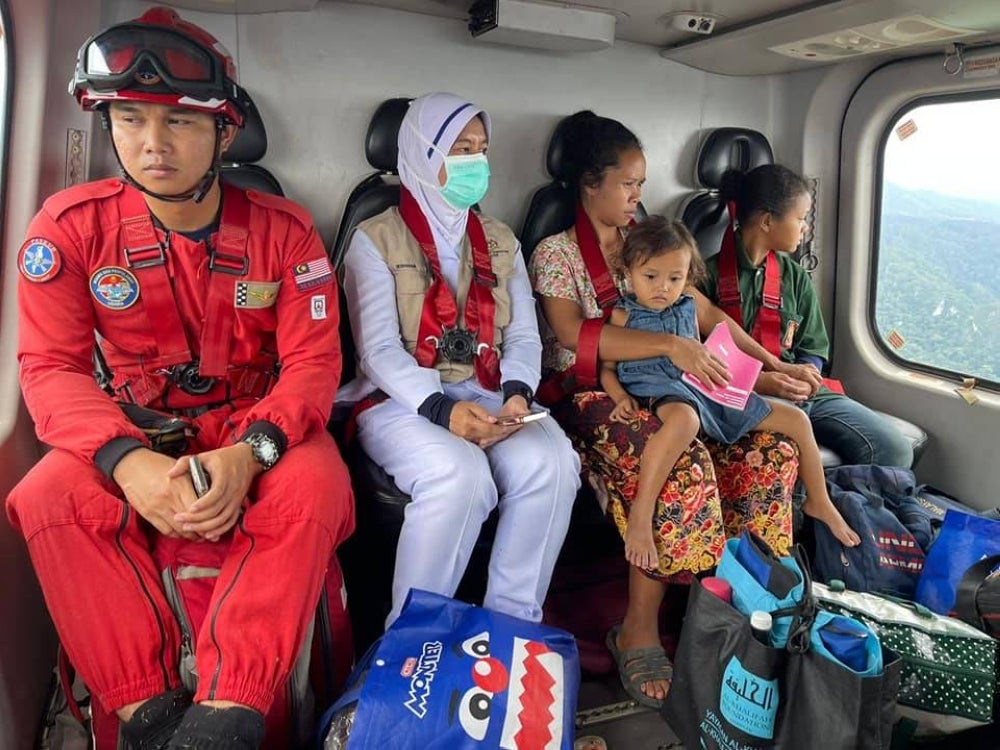 Two flights via the Agusta Westland AW139 helicopter were conducted to carry the four women, who are in their full-term pregnancy. Photo courtesy of the Fire and Rescue Department.