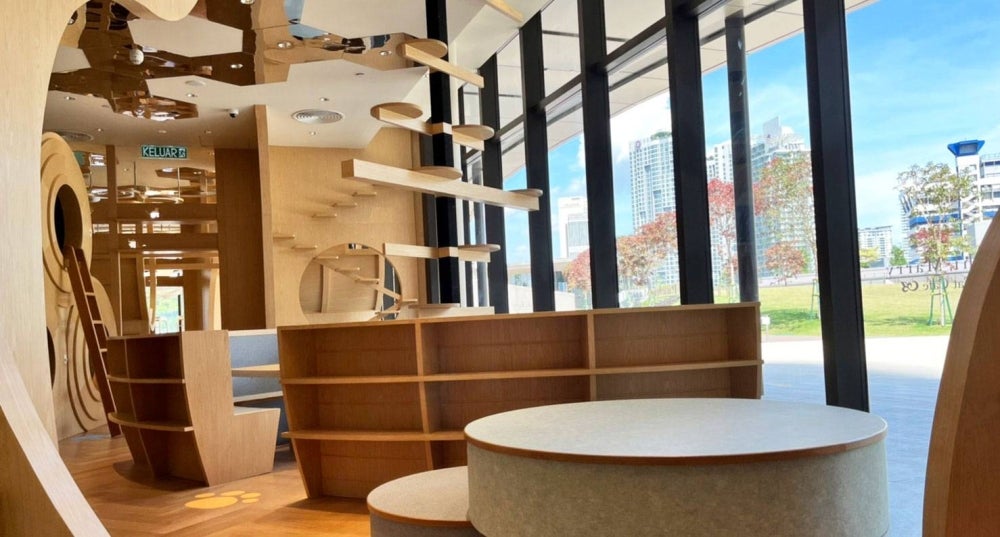 Puchi Marry Cat Café