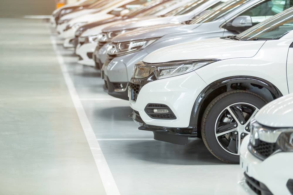 Miti is targeting 10,000 charging stations by 2025, comprising 1,000 units direct current type and 9,000 units alternating current or slow charging. - Photo 123rf