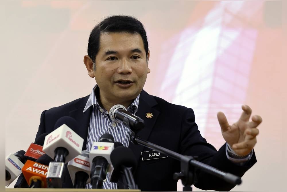 Rafizi.