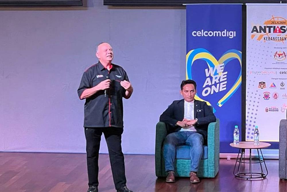 Noordin as a panellist at the 2023 National Anti-Scam Navigation Dialogue session in Kuala Lumpur, on Saturday