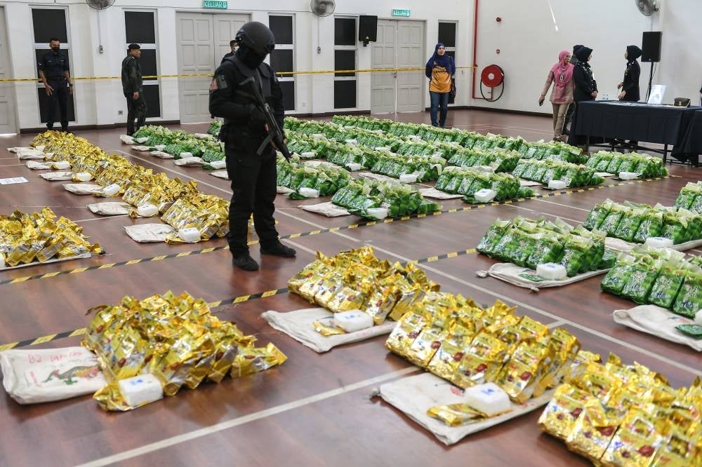 Perlis police chief Datuk Surina Saad said the drug was uncovered after the police stopped the tow truck during an integrated operation near Jalan Sungai Baru Simpan Empat at about 4 am last Feb 19. - BERNAMA