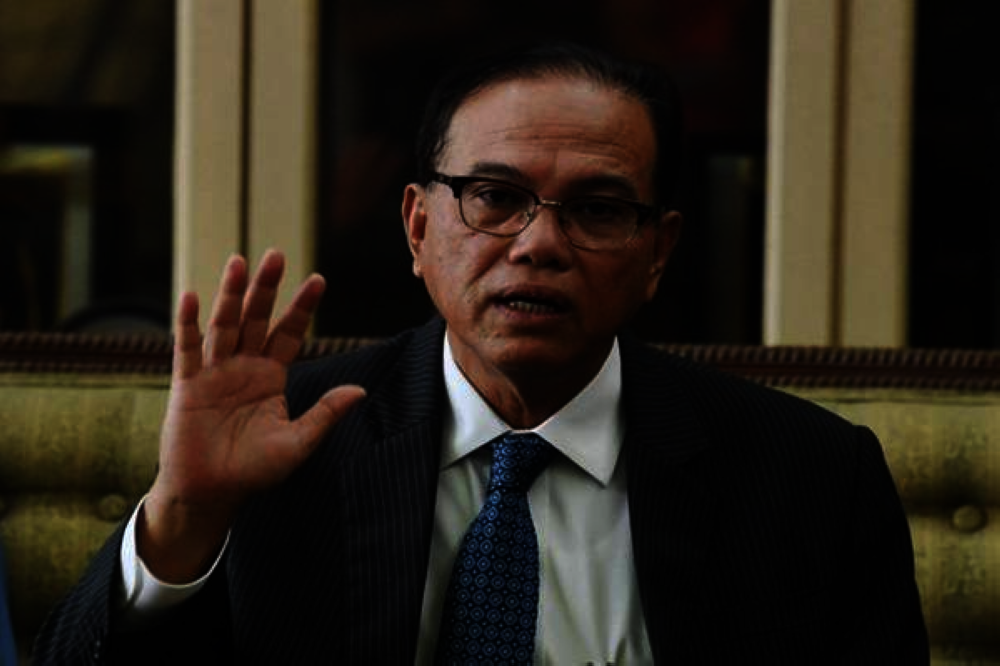 Pahang Menteri Besar Datuk Seri Wan Rosdy Wan Ismail - BERNAMA