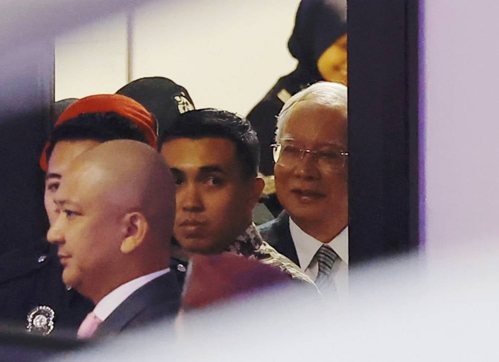 Hearing of Datuk Seri Najib Razak’s application for a review of his RM42 million SRC International Sdn Bhd's case at the Federal Court completed today after both parties submitted their arguments for six days. - BERNAMA