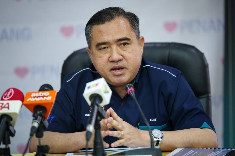 Transport Minister Anthony Loke Siew Fook said his visit to the airport found an urgent need for the project to be completed immediately. - BERNAMA