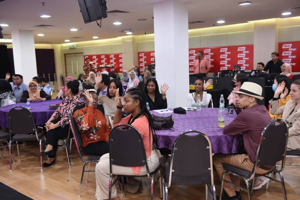 Students from Babson College, Selangor International Islamic University College, and Selangor Foundation had a study tour of Karangkraf - pic by RAFIQ REDZUAN
