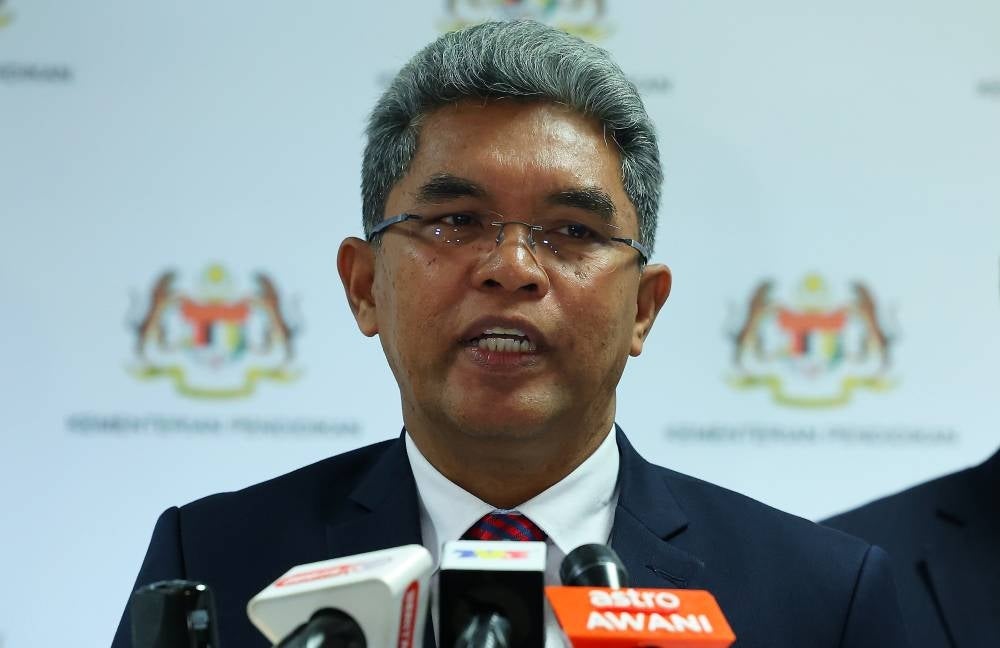 There will be no lessons in the first week of the new academic year 2023/2024 beginning March 19 and 20, Education Ministry director-general Datuk Pkharuddin Ghazali said. - BERNAMA