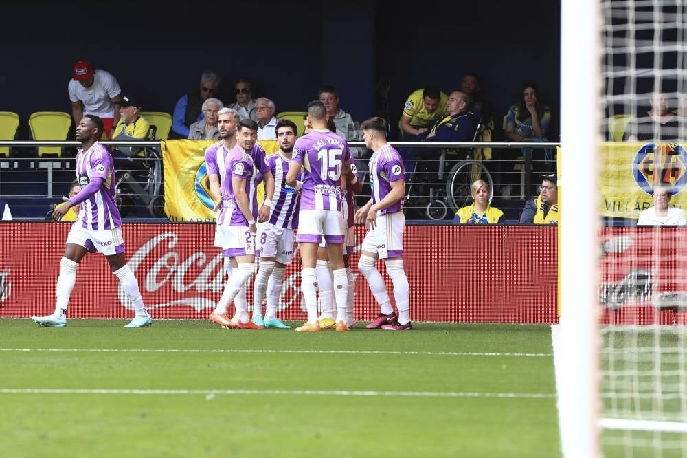 Real Valladolid's players celebrate the 0-1 during the LaLiga soccer match between Real Valladolid and Villarreal, in La Ceramica stadium, Villarreal, Castellon, Valencia, Spain, April 15. - Pic:EPA