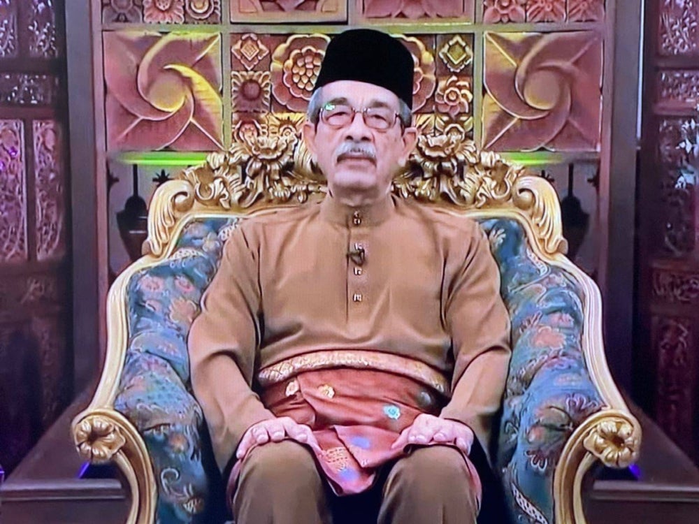  Hari Raya Aidilfitri falls on Saturday (April 22), as announced by Keeper of the Ruler’s Seal Tan Sri Syed Danial Syed Ahmad this evening on behalf of the Rulers’ Conference.
