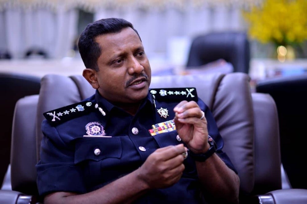 
Selangor Police Chief, Datuk Hussein Omar Khan said, although the crime rate in Selangor has decreased over the past five years, the indicator does not mean that criminal activities do not occur - FILEPIC 