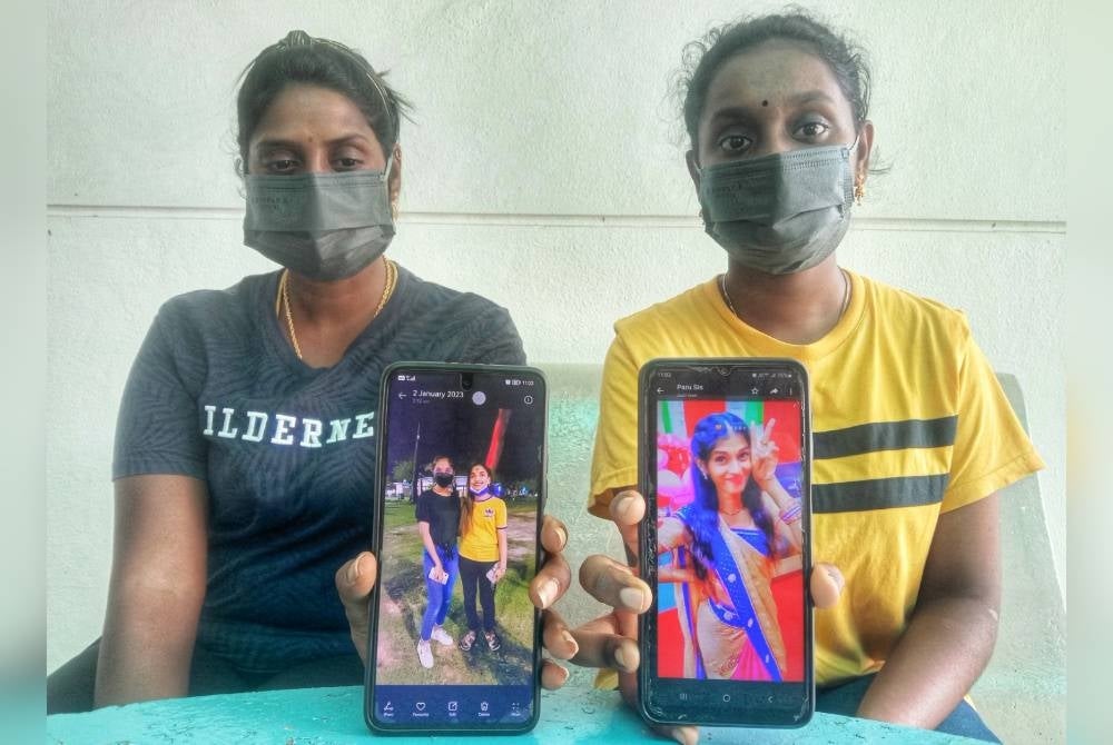 R.Thammanty (left) and her sibling showing pictures of the three siblings who drowned.