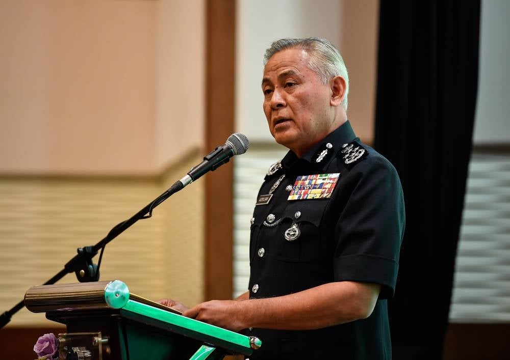 Inspector-General of Police (IGP) Tan Sri Acryl Sani Abdullah Sani delivering a speech at the Appreciation Ceremony for Op Selamat 20 Best Contingent and District Award, in conjunction with Hari Raya Aidilfitri. - BERNAMA