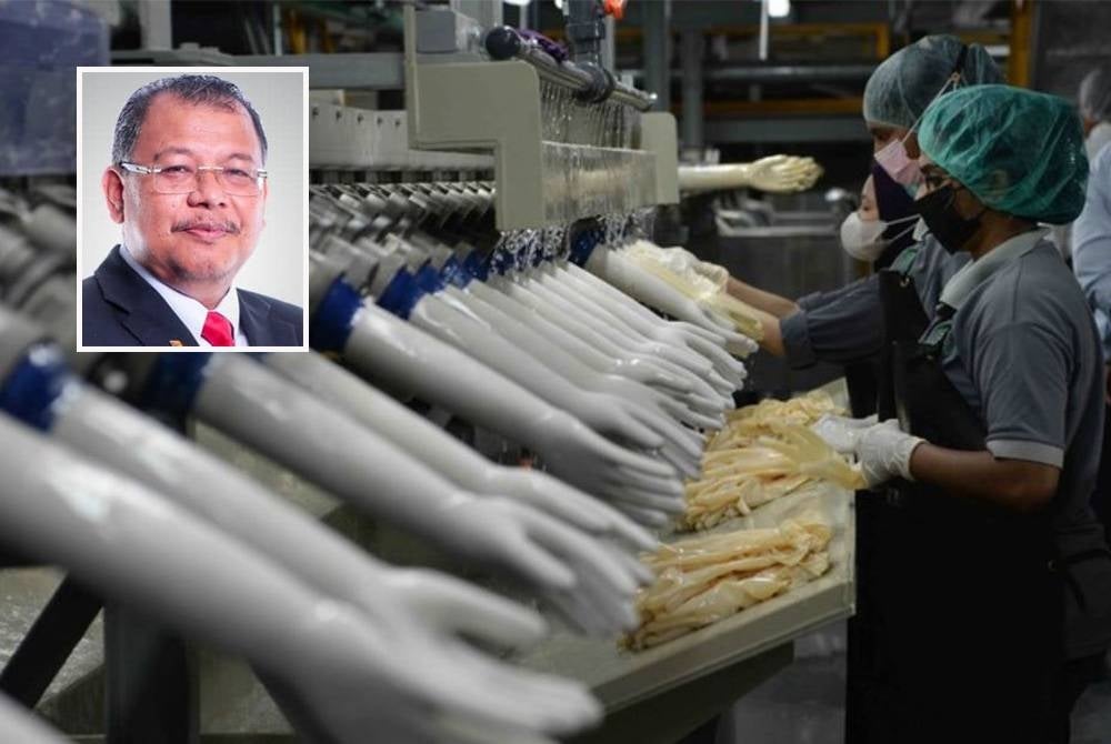 Salaries and wages to workers are among the important income measures to assess the workers' benefit. (Inset: Noor Azlan).