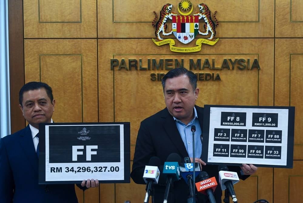 Transport Minister Anthony Loke Siew Fook during a press conference regarding the vehicle registration number bid for the "FF" series which recorded the highest collection result in the history of the JPJeBid bidding system with collection amounting to RM34.3 million. - BERNAMA