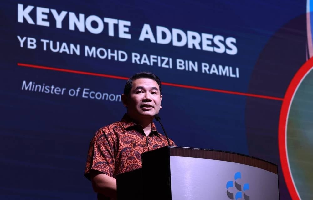 Economy Minister Rafizi Ramli said the government will continue to monitor the development in the movement of the local currency. - Photo: BERNAMA