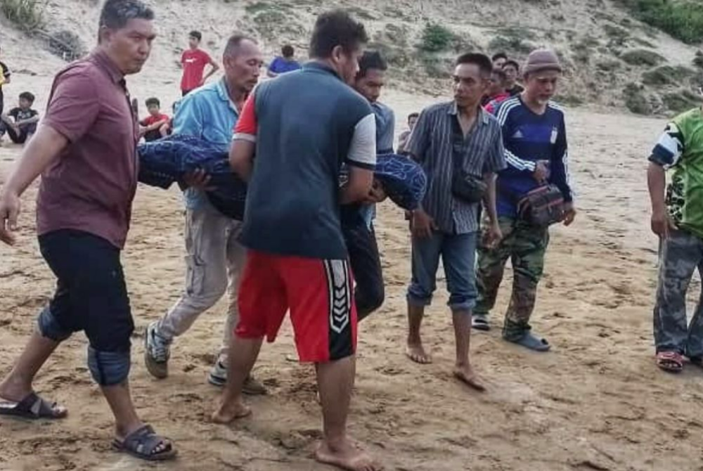 Pahang Fire and Rescue Department public relations officer Zulfadil Zakarian said the victims were identified as Mohd Safwan Zamri and Mohd Hanafi Romzi, both aged 13. - Fire and Rescue Department (JBPM)