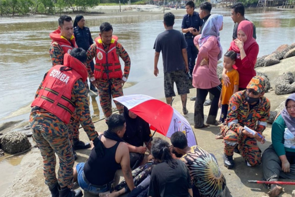 According to the Selangor Fire and Rescue Department Operations Centre (PGO), it received a distress call about the incident at 2.34pm and six members from the Sepang Fire and Rescue Station arrived at the scene about 23 minutes later. - BERNAMA