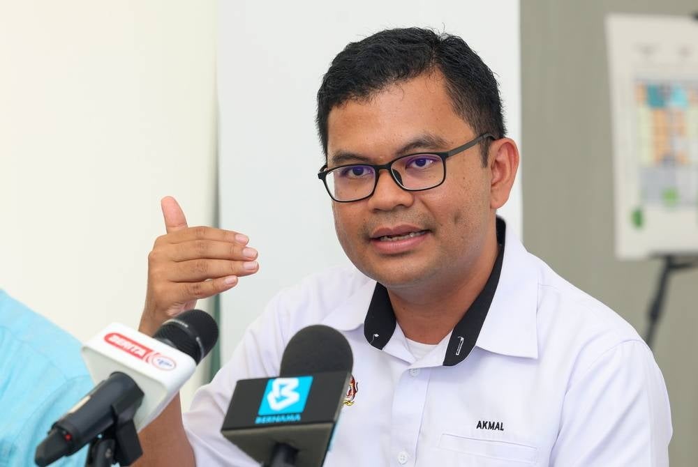 Local Government Development Deputy Minister Akmal Nasrullah Mohd Nasir - BERNAMA