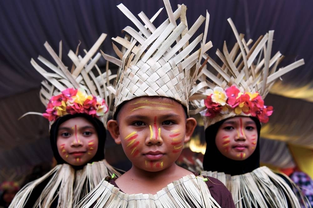  Dewan Rakyat Deputy Speaker Ramli Mohd Nor today proposed that provisions involving the welfare and customary land of the Orang Asli in the Federal Constitution be amended.- BERNAMA