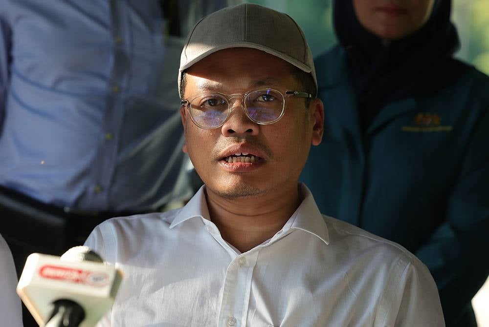 Nik Nazmi Nik Ahmad - Photo: BERNAMA