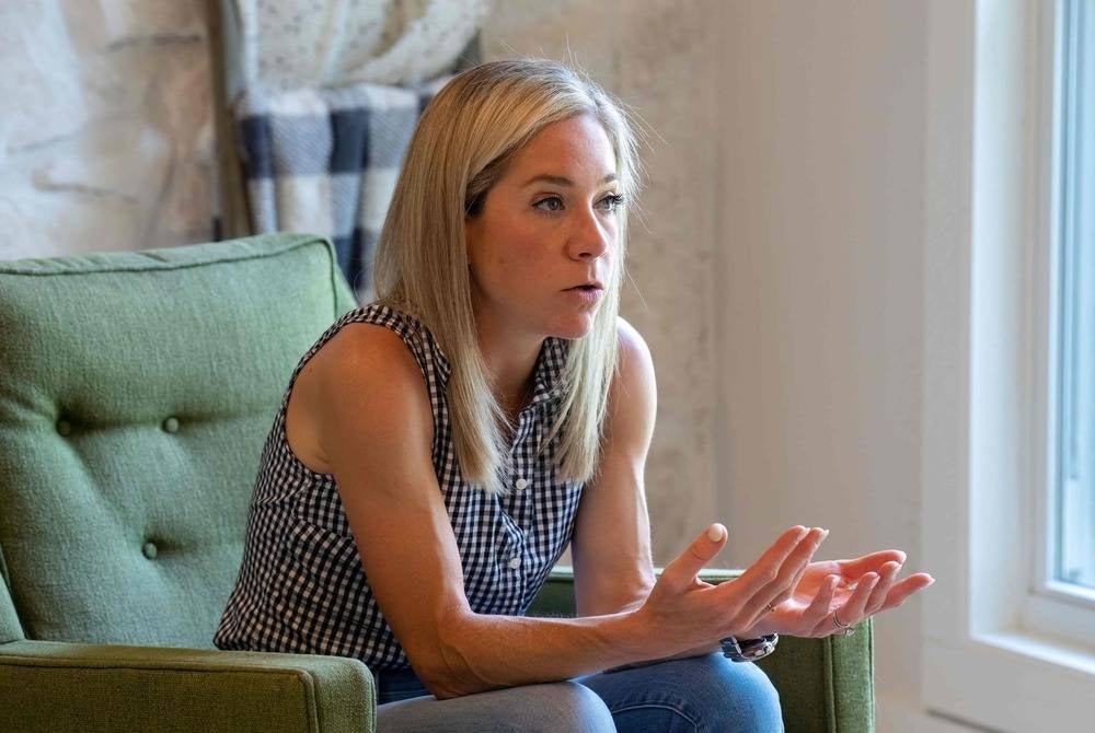 Amanda Zurawski, who has sued the state of Texas after being denied an abortion despite serious complications, is photographed in her home in Austin, Texas, on May 8, 2023. Amanda Zurawski nearly died while waiting for an abortion she didn't want, but desperately needed, and was denied by doctors in Texas. In June 2022, as the US Supreme Court struck down the constitutional right to abortion, Zurawski celebrated her long-awaited pregnancy after 18 months of fertility treatment. But after only 18 weeks of pregnancy, she learned that a miscarriage was "inevitable", as the fetus was not viable. The only solution to avoid complications: to terminate the pregnancy. But Texas, like many states, has banned abortions with rare exceptions since the Supreme Court's ruling. After six weeks, abortion is not allowed unless the mother's life is in danger. (Photo by SUZANNE CORDEIRO / AFP)