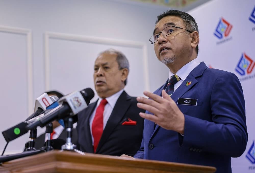 Deputy Defence Minister Adly Zahari speaking at the after presenting the Prior Experiential Learning-RPEL recognition programme and PERHEBAT certificates to Malaysian Armed Forces veterans - FILE PIX 