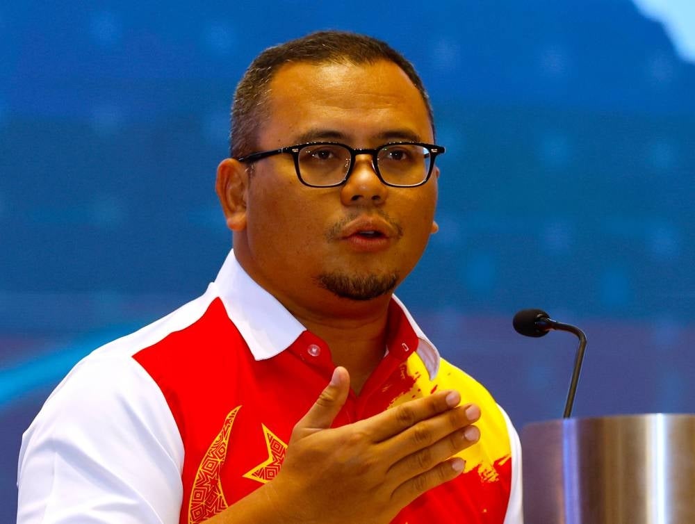Selangor Menteri Besar Datuk Seri Amirudin Shari - Photo by Bernama