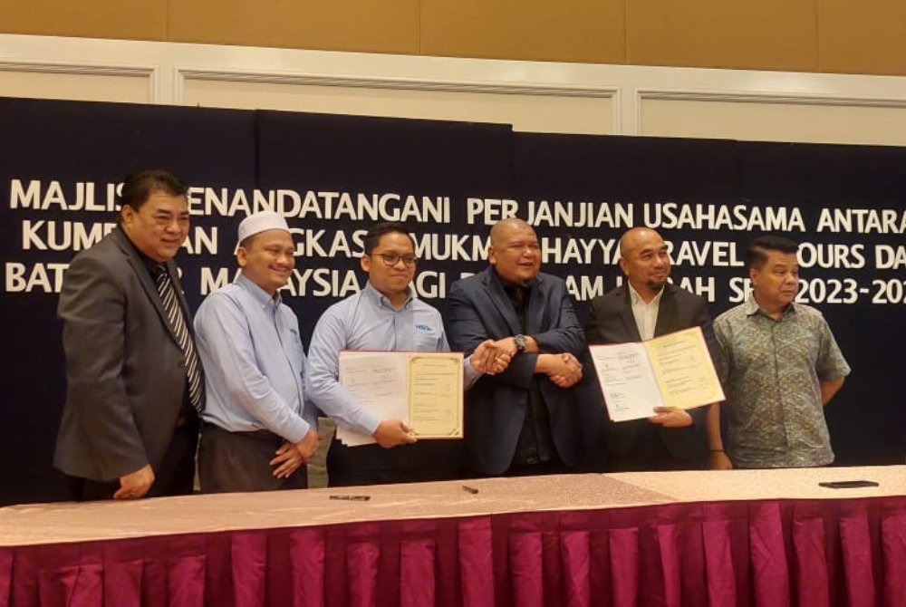 Angkasa Mukmin Sdn Bhd and Hayya Travel & Tours Sdn Bhd travel agencies have announced a strategic cooperation with Batik Air to provide flight tickets for umrah.