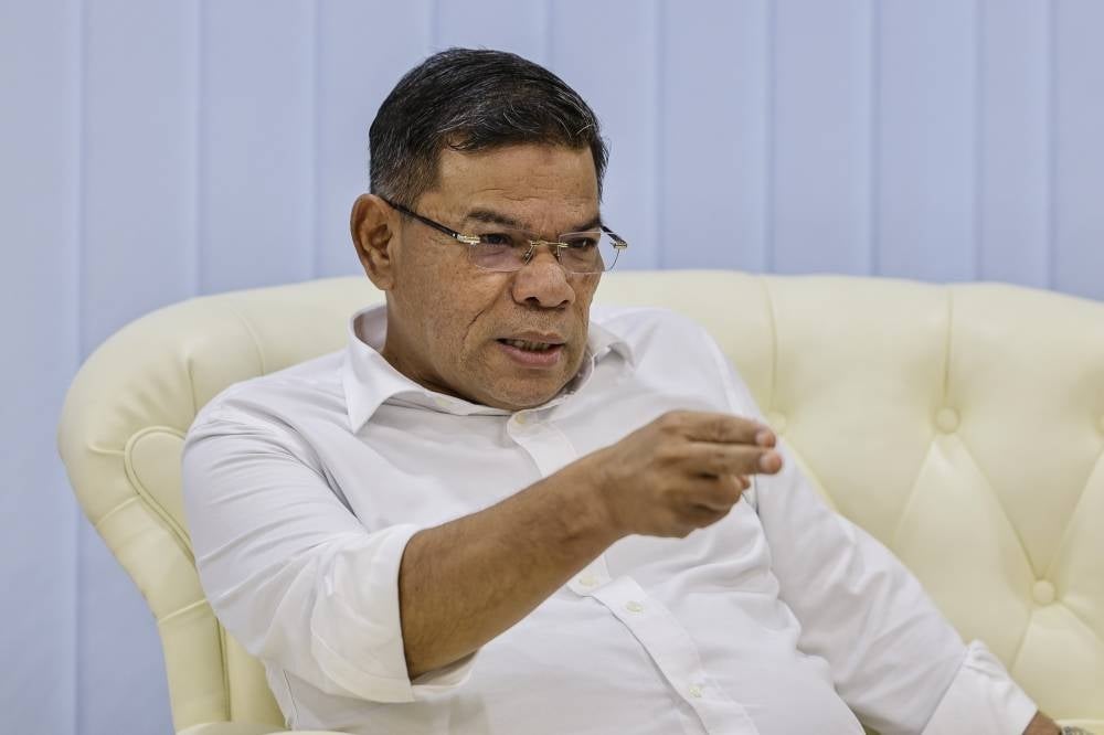 Home Minister Datuk Seri Saifuddin Nasution Ismail in an exclusive media editor session with the Home Minister at the Home Ministry Complex here yesterday. Photo by Bernama.