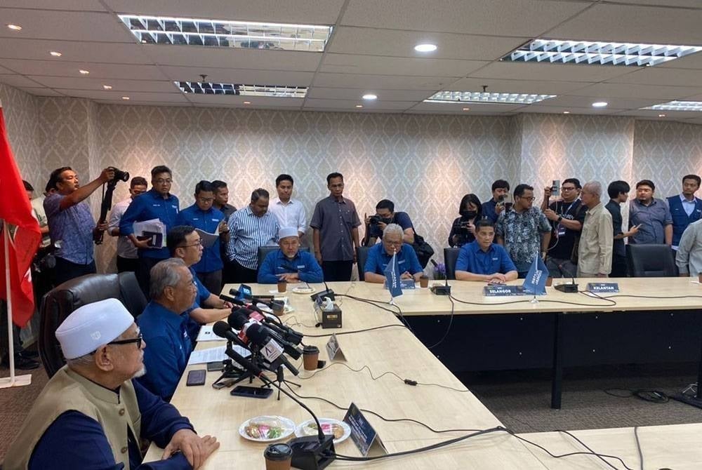 Tan Sri Muhyddin Yassin said Pas will be contesting in 126 seats, Bersatu 83 seats, and Gerakan 36 seats.