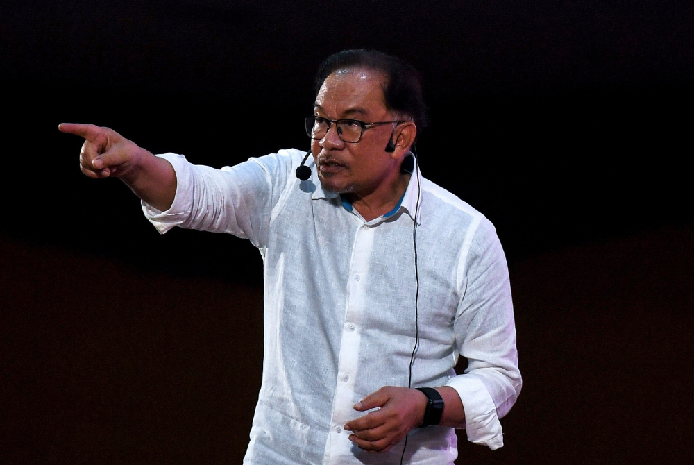 Prime Minister Datuk Seri Anwar Ibrahim at the 'Program Temu Anwar Negeri Sembilan’ at USIM, here, on Saturday. - Photo: BERNAMA