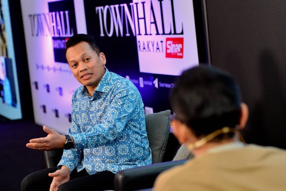 Natural Resources, Environment and Climate Change Minister Nik Nazmi Nik Ahmad. - Photo by Asril Aswandi Shukor