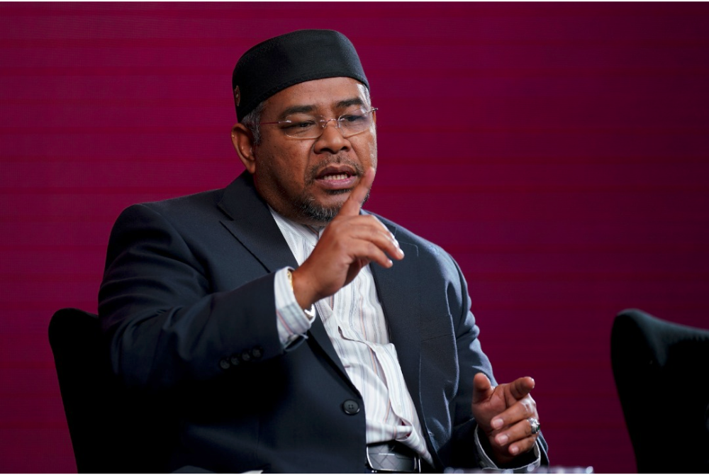 Datuk Dr Mohd Khairuddin Aman Razali.