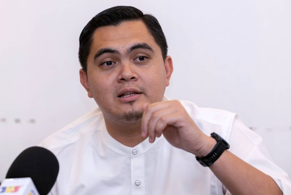  Umno Youth Chief Dr Muhamad Akmal Saleh - FILE PIX 