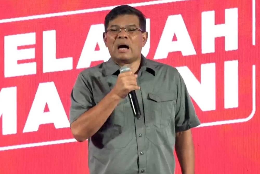 Home Minister Datuk Seri Saifuddin Nasution Ismail at the Suka Menanti State Legislative Assembly Madani Roadshow at Taman Wira Mergong public field on Wednesday night.