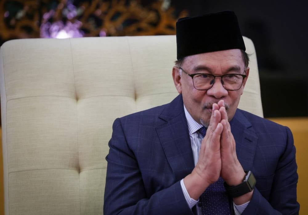 Prime Minister Datuk Seri Anwar Ibrahim will attend the national-level Hadith of Sahih Al-Bukhari discourse, at Putra Mosque, Putrajaya tomorrow (July 22). - Photo by Bernama