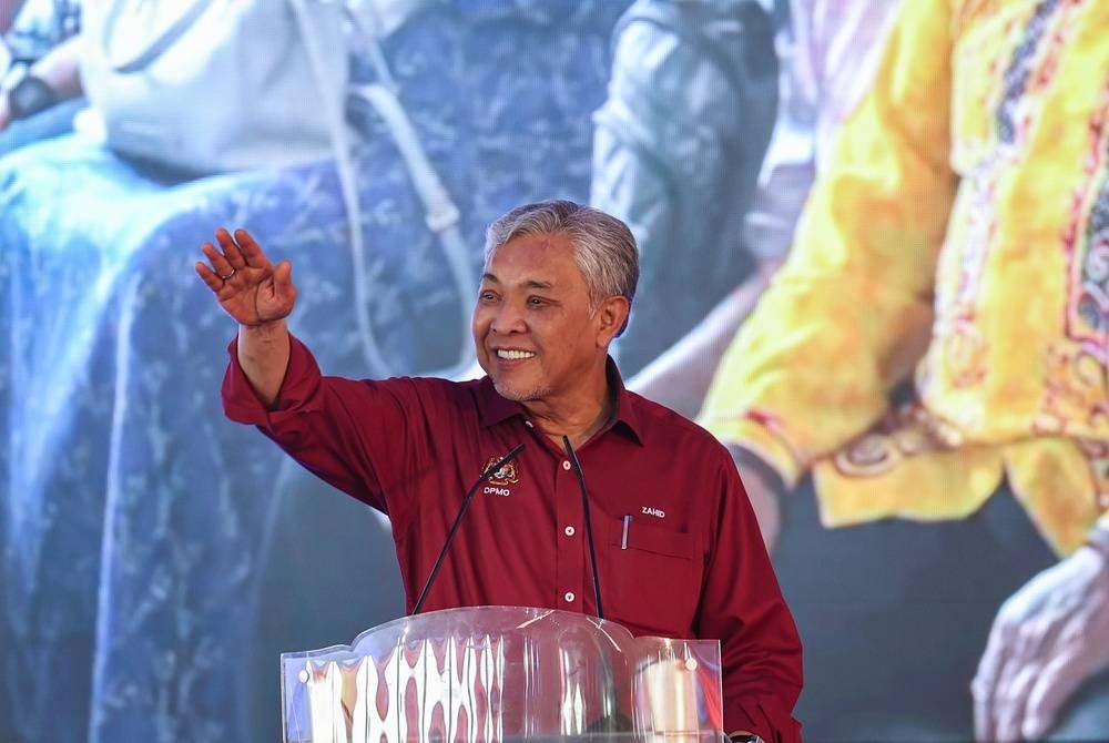 Rural and Regional Development Minister Datuk Seri Dr Ahmad Zahid Hamidi - BERNAMA