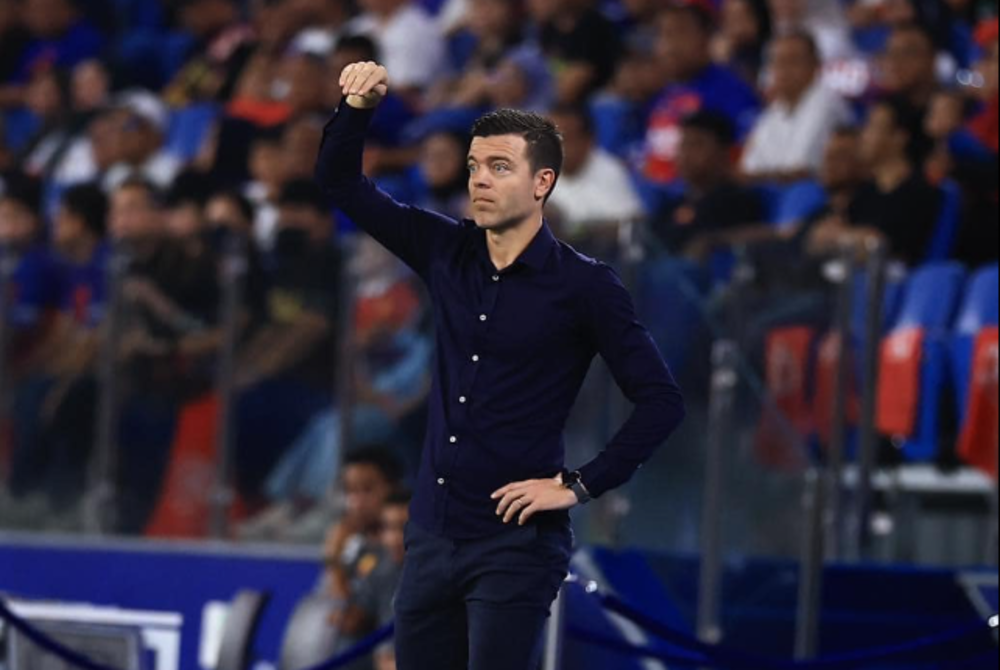 Johor Darul Ta’zim (JDT) head coach Esteban Solari is satisfied with his team’s 2-0 win over Selangor FC last night despite being given a tough time. - Facebook