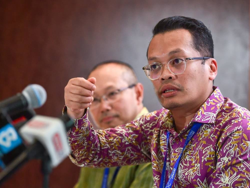 Minister of Natural Resources, Environment & Climate Change Nik Nazmi Nik Ahmad speaking at a press conference during the Launch of National Energy Transition Roadmap (NETR) held at a hotel. FILE PIX 