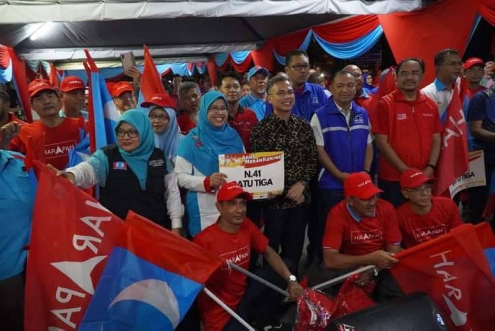 Rodziah during the launch of Batu Tiga election machinery. FILE PIX