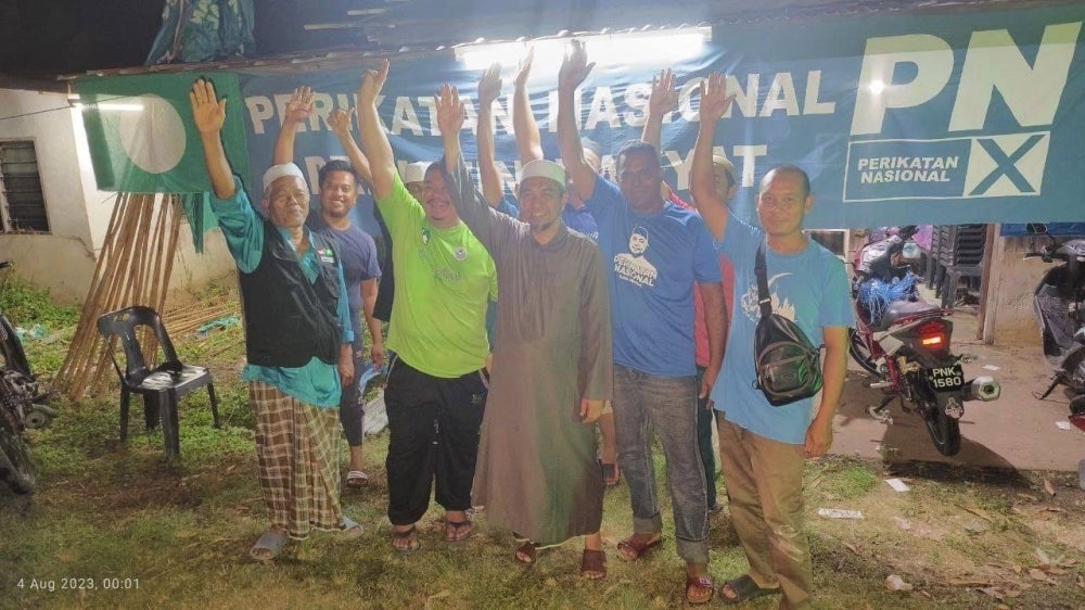 Hanif’s commentary over lopsided water usage by Penang came following a remark by Pakatan Harapan’s Air Putih candidate Lim Guan Eng who cautioned Penangites to vote for PN. - Photo taken from Ustaz Hanif bin Haji Ghazali's Facebook